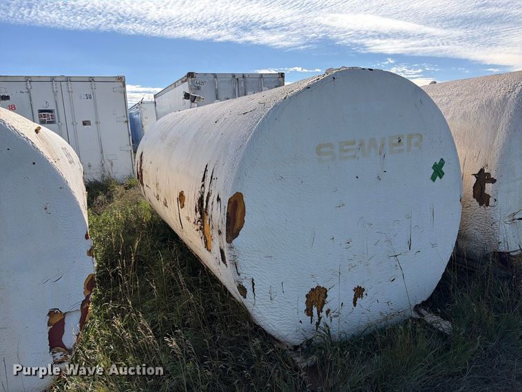 image for item EW1101 (3) septic tanks