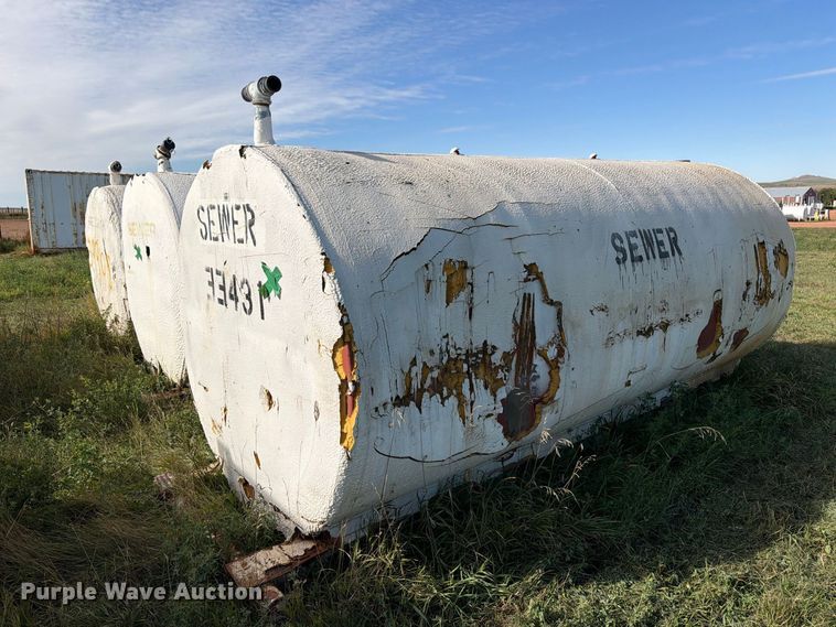 image for item EW1101 (3) septic tanks