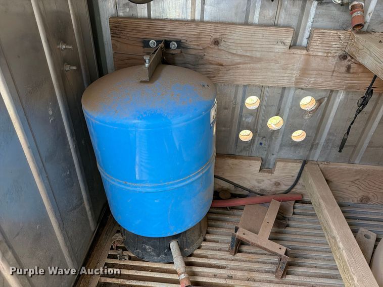 image for item EW1103 (2) shipping containers