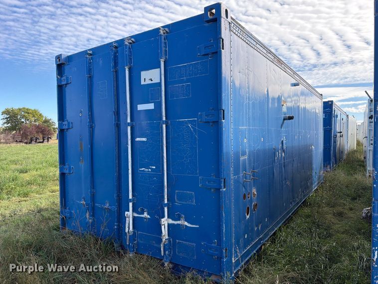 image for item EW1104 (2) water tank containers
