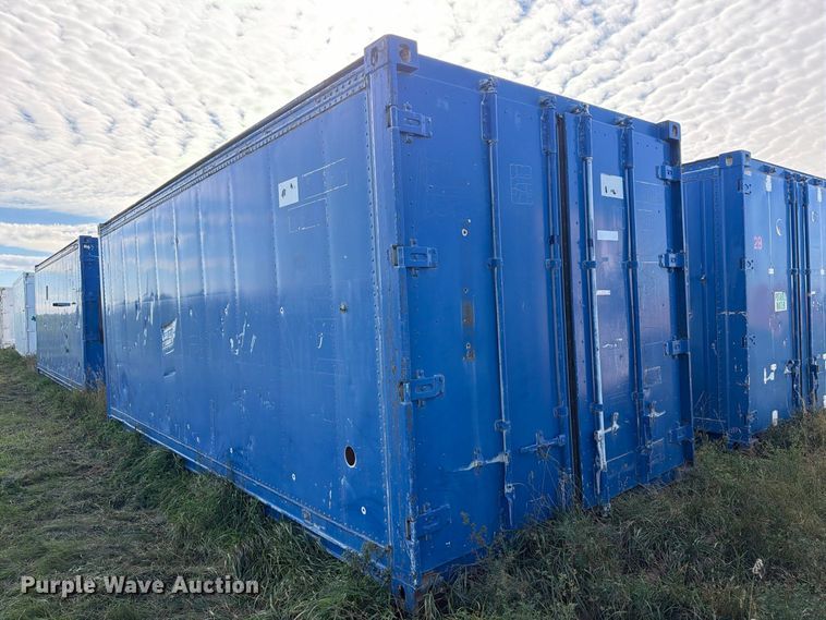 image for item EW1104 (2) water tank containers