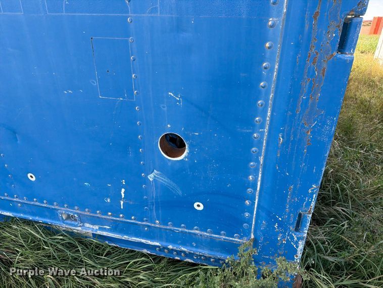 image for item EW1104 (2) water tank containers