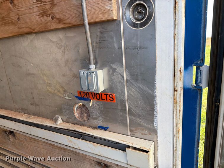 image for item EW1104 (2) water tank containers