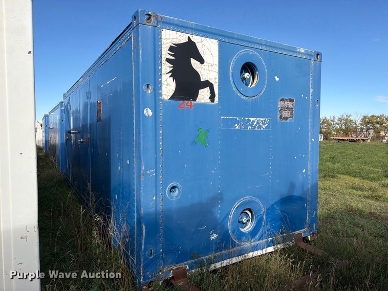 image for item EW1105 (2) water tank container