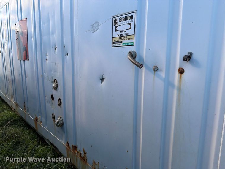 image for item EW1105 (2) water tank container