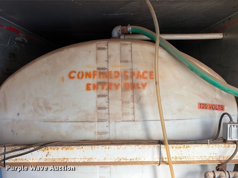 image for item EW1109 (2) water tank containers