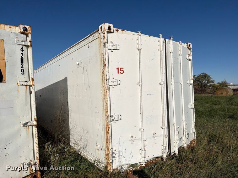image for item EW1109 (2) water tank containers