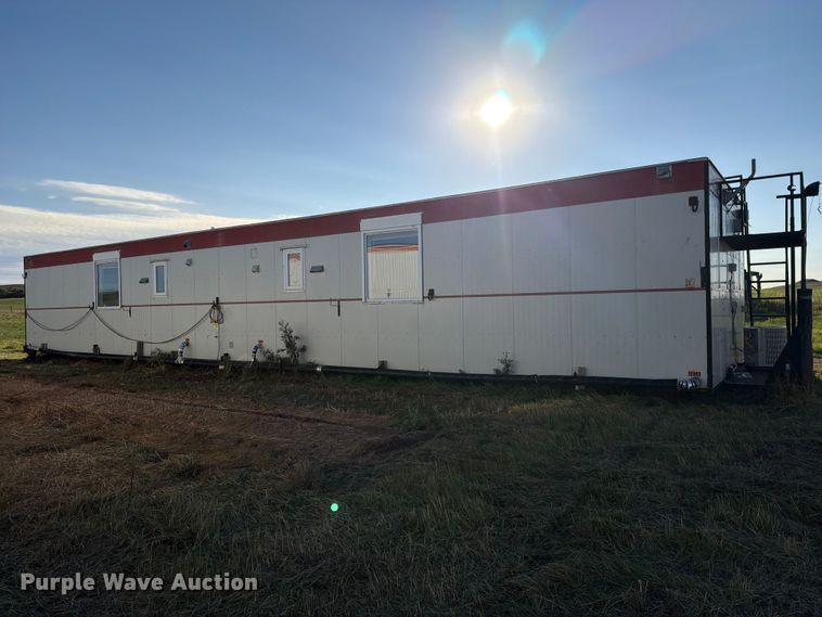 image for item EW1111 2003 Aburn ENG/GEO-4203 skid mounted living quarters 