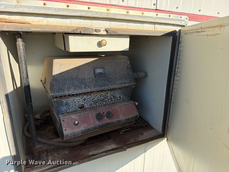 image for item EW1111 2003 Aburn ENG/GEO-4203 skid mounted living quarters 