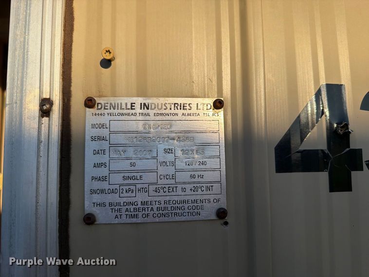 image for item EW1112 2007 Auburn ENG/GEU skid mounted living quarters 