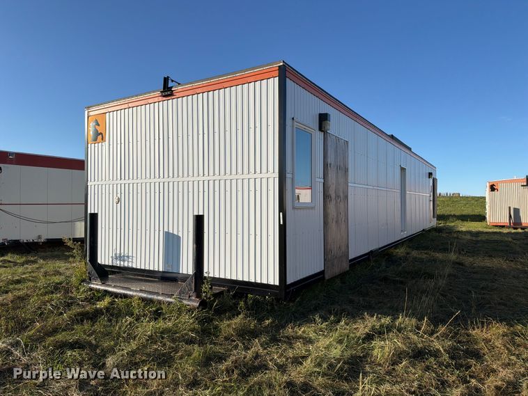 Builders Choice skid mounted living quarters