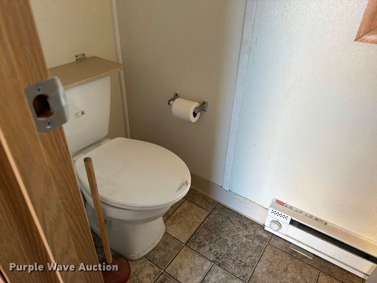 image for item EW1114 Teton skid mounted living quarters 