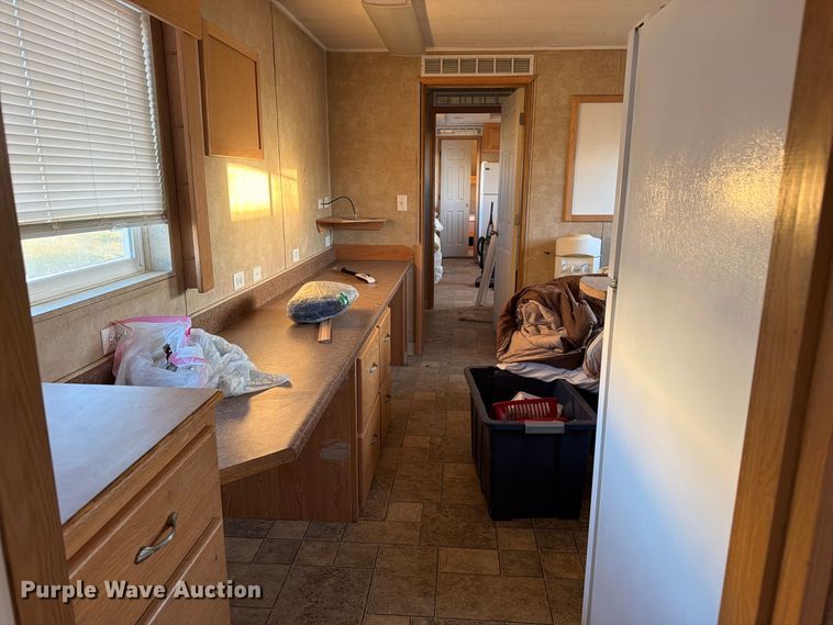 image for item EW1114 Teton skid mounted living quarters 