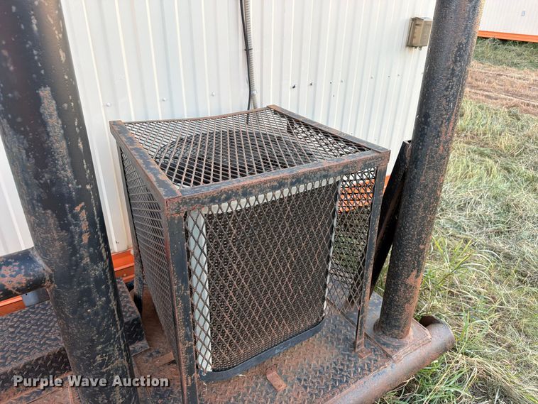 image for item EW1115 Teton skid mounted living quarters 