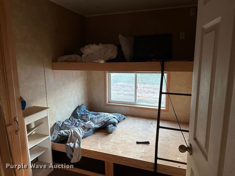 image for item EW1115 Teton skid mounted living quarters 