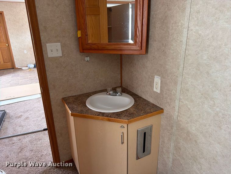 image for item EW1129 2005 Travco Wellsite skid mounted living quarters