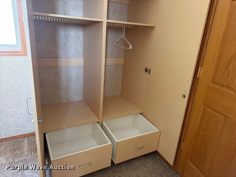 image for item EW1129 2005 Travco Wellsite skid mounted living quarters