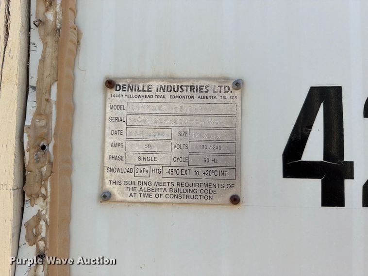 image for item EW1131 2005 Denille Industries Command Center skid mounted office