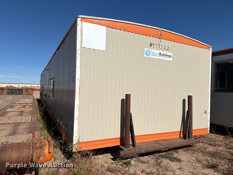 image for item EW1132 Teton skid mounted living quarters