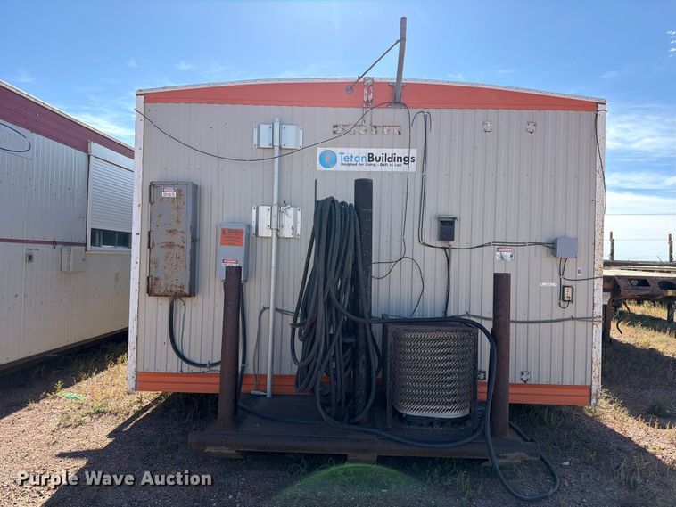 image for item EW1132 Teton skid mounted living quarters