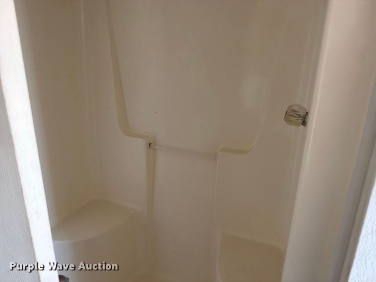 image for item EW1132 Teton skid mounted living quarters