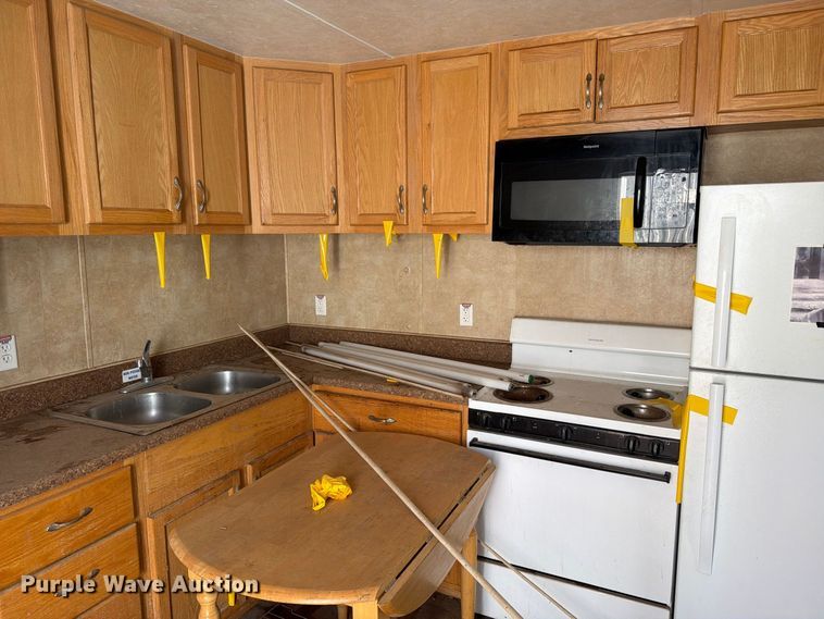 image for item EW1134 2010 Teton skid mounted office