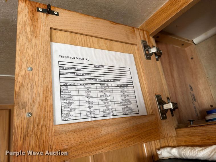 image for item EW1136 2010 Teton Portable Office