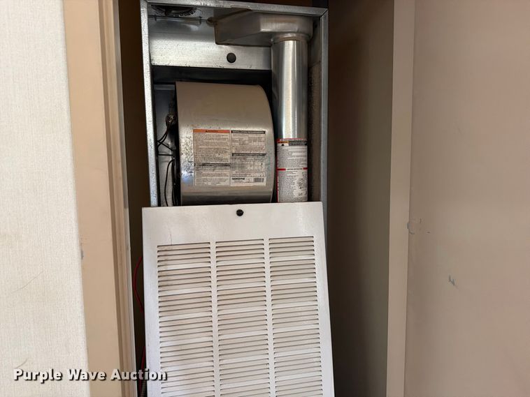 image for item EW1141 Travco portable office