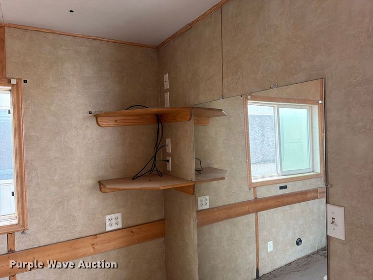 image for item EW1142 Skid mounted office
