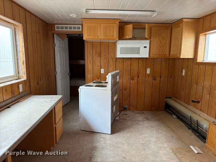 image for item EW1144 RAS International Portable home