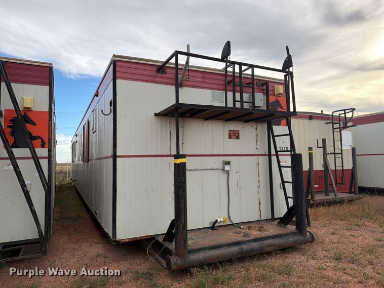 image for item EW1146 Roadway Trailers Wellsite Portable home