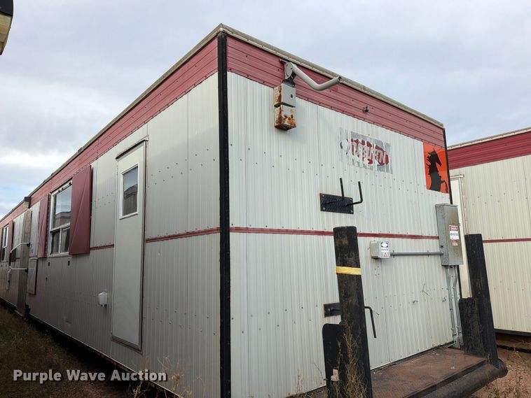 image for item EW1146 Roadway Trailers Wellsite Portable home