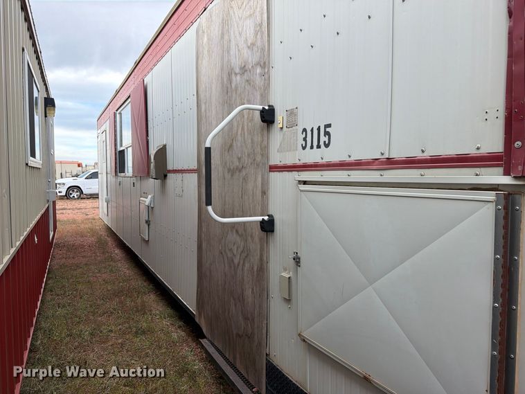 image for item EW1146 Roadway Trailers Wellsite Portable home