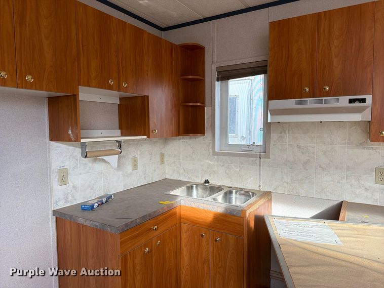 image for item EW1146 Roadway Trailers Wellsite Portable home