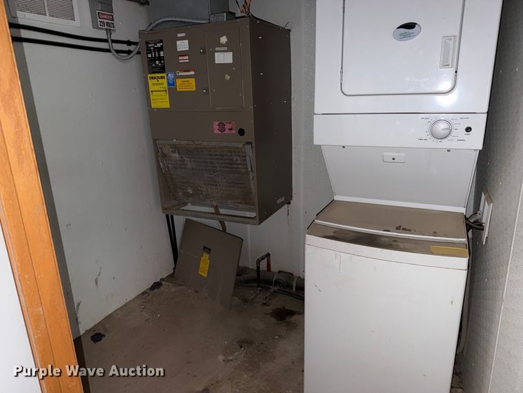 image for item EW1147 RAS International Portable home