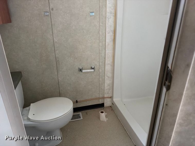 image for item EW1148 Roadway Wellsite skid mounted living quarters