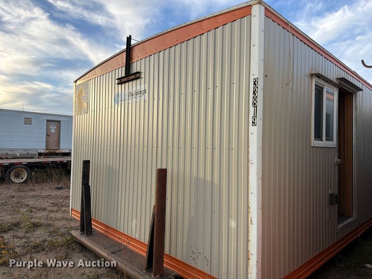 image for item EW1152 2011 Teton Skid mounted living quarters