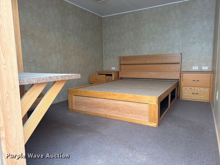 image for item EW1152 2011 Teton Skid mounted living quarters