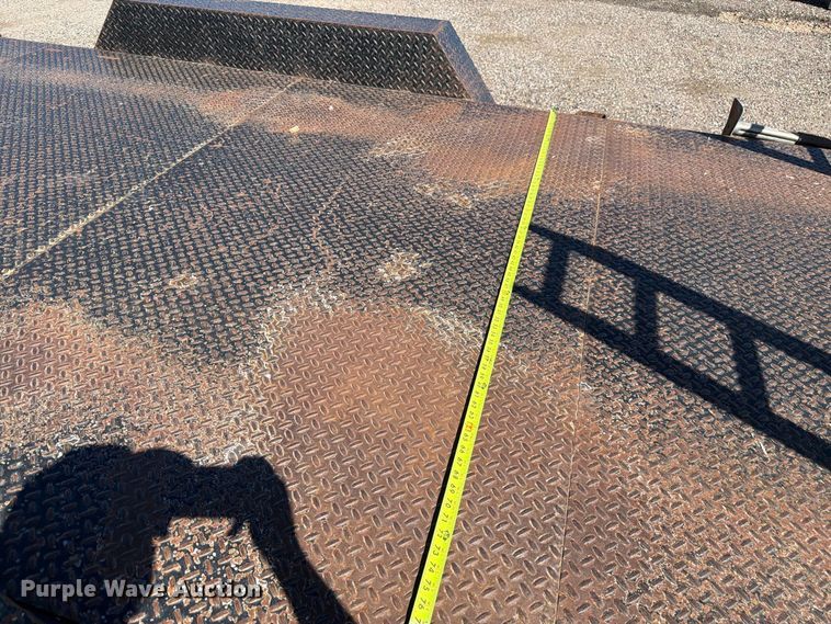 image for item EW2244 2006 Temco equipment trailer