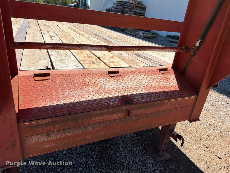 image for item EW7493 2008 Elite trailers equipment trailer