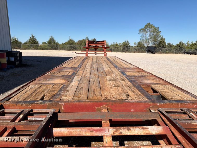 image for item EW7493 2008 Elite trailers equipment trailer