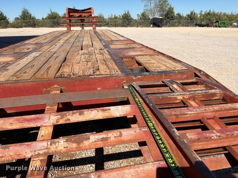 image for item EW7493 2008 Elite trailers equipment trailer