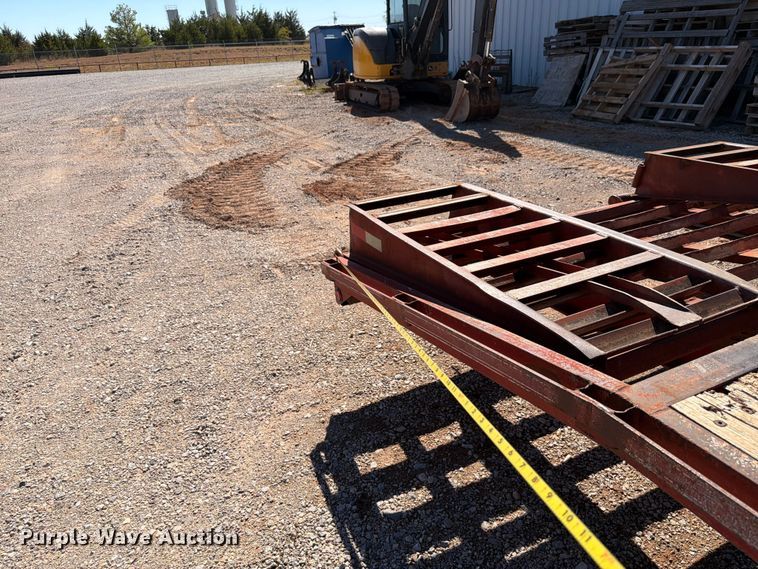 image for item EW7493 2008 Elite trailers equipment trailer