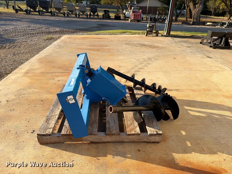 image for item EW7551 GIYI skid steer auger