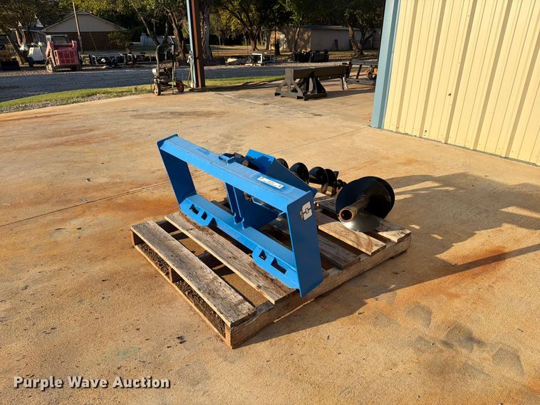 image for item EW7551 GIYI skid steer auger
