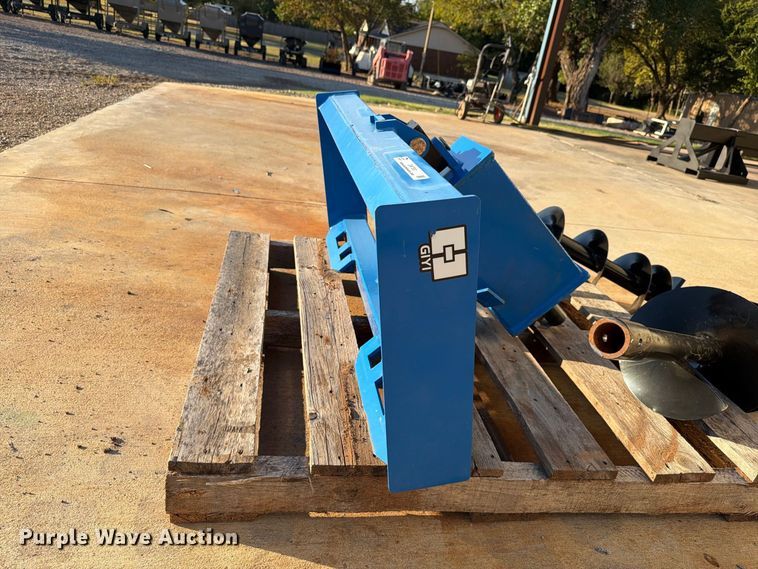 image for item EW7551 GIYI skid steer auger