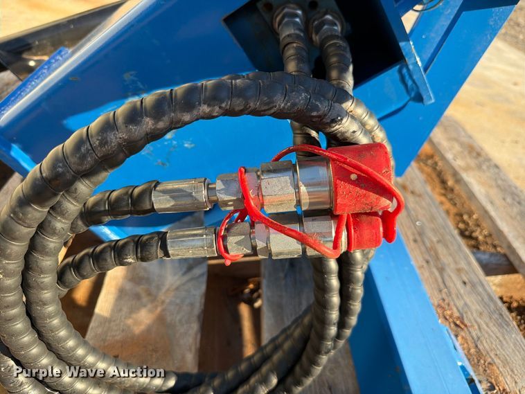 image for item EW7551 GIYI skid steer auger