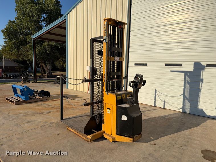 image for item EW7552 Big Joe PDBB-20-T12 forklift