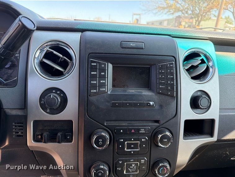 image for item EW7560 2014 Ford F150 Crew Cab pickup truck