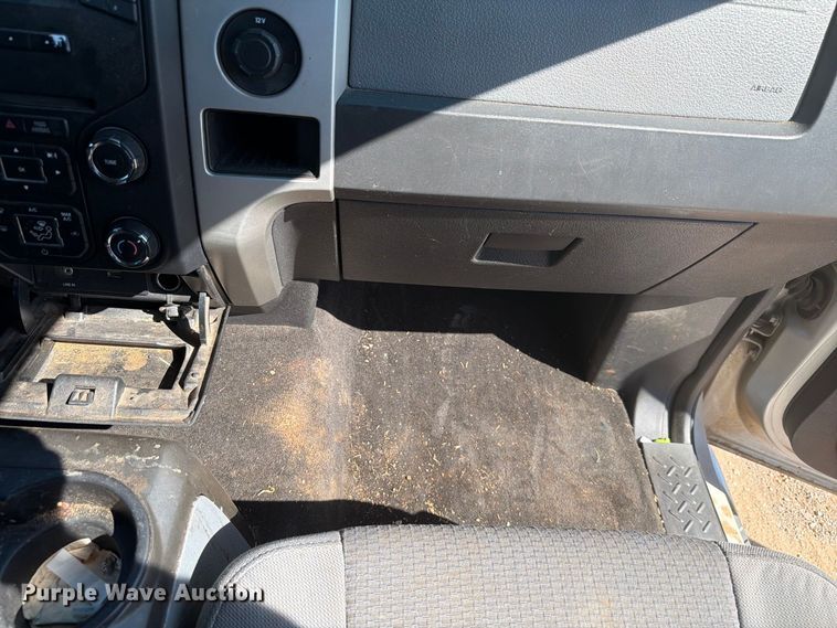 image for item EW7560 2014 Ford F150 Crew Cab pickup truck